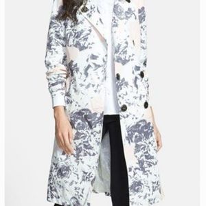 Pink Tartan trench coat. Floral print. White grey and pastel pink Size XL